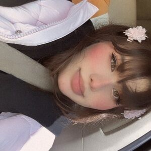 Meet your Posher, Lau